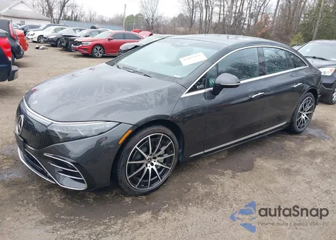 2023 Mercedes-Benz Eqs 580 4Matic z USA, uszkodzony, nr VIN W1KCG4EB1PA031875